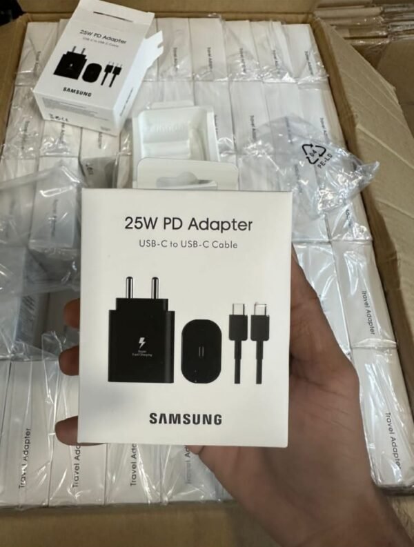 SAMSUNG 25 W PD CHARGAR WITH CABLE  FAST CHARGING
